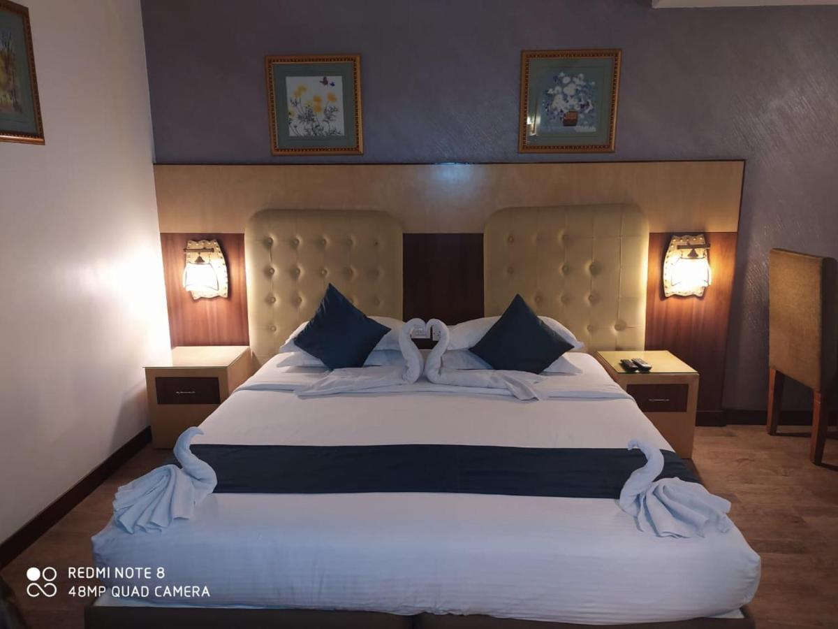 Hotel Silicrest Bangalore Eksteriør billede