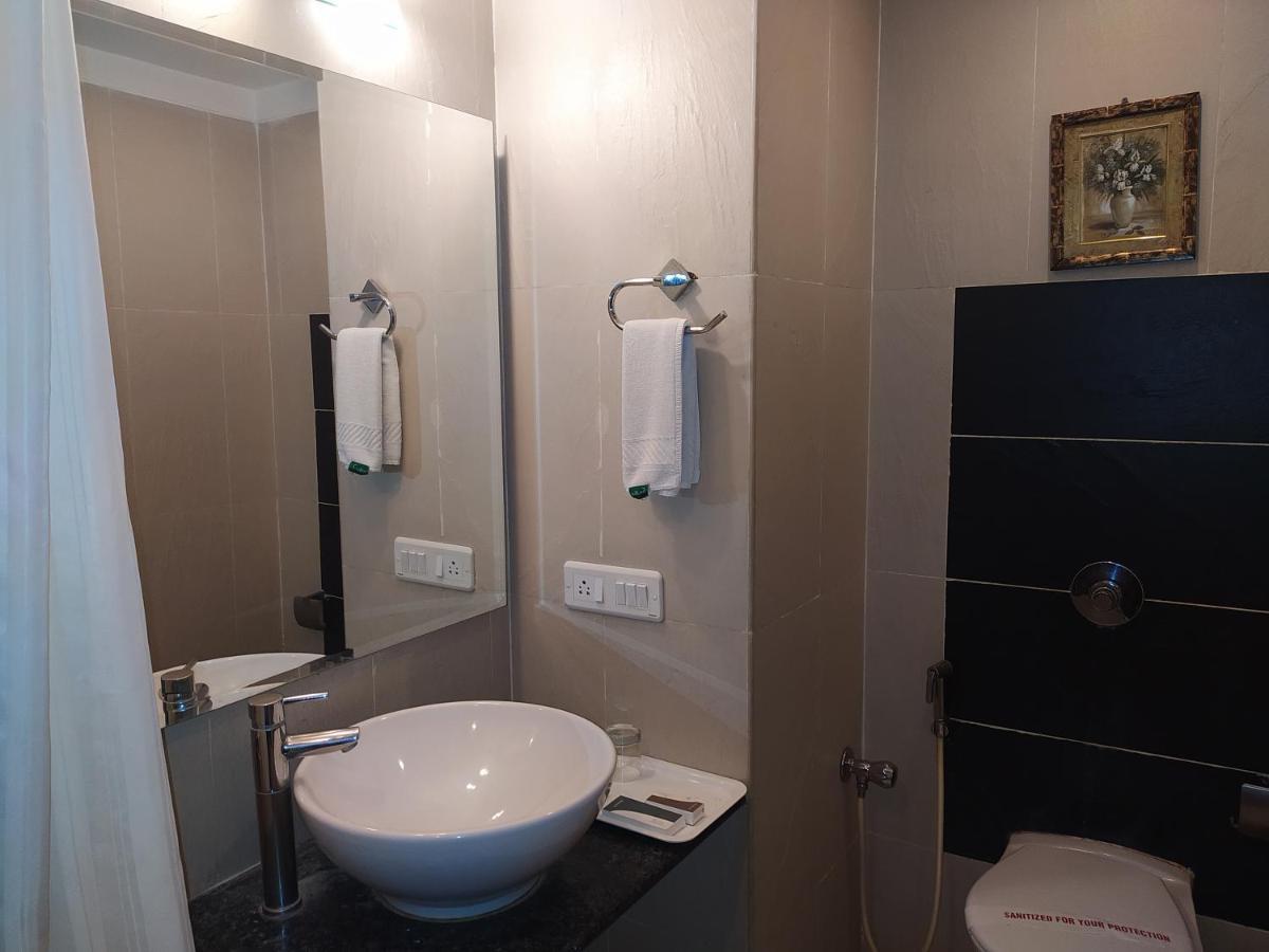 Hotel Silicrest Bangalore Eksteriør billede